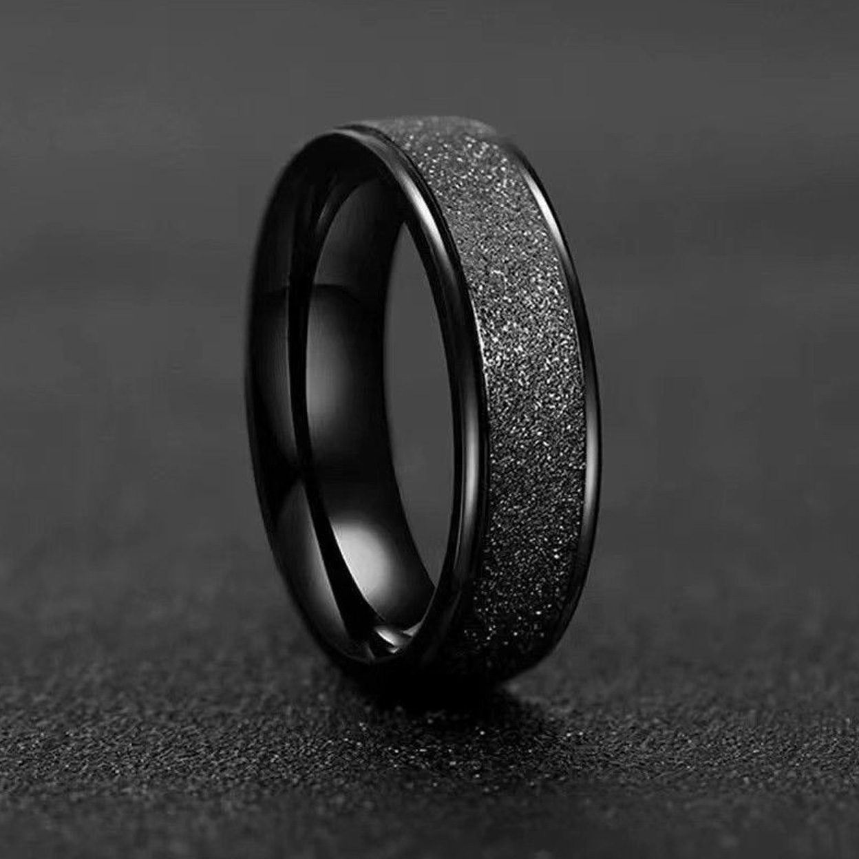 1Pcs New Trendy Frosted Stainless Steel Ring for Men Women Fashion Simple Black Color Exquisite Finger Rings Jewelry Accessories