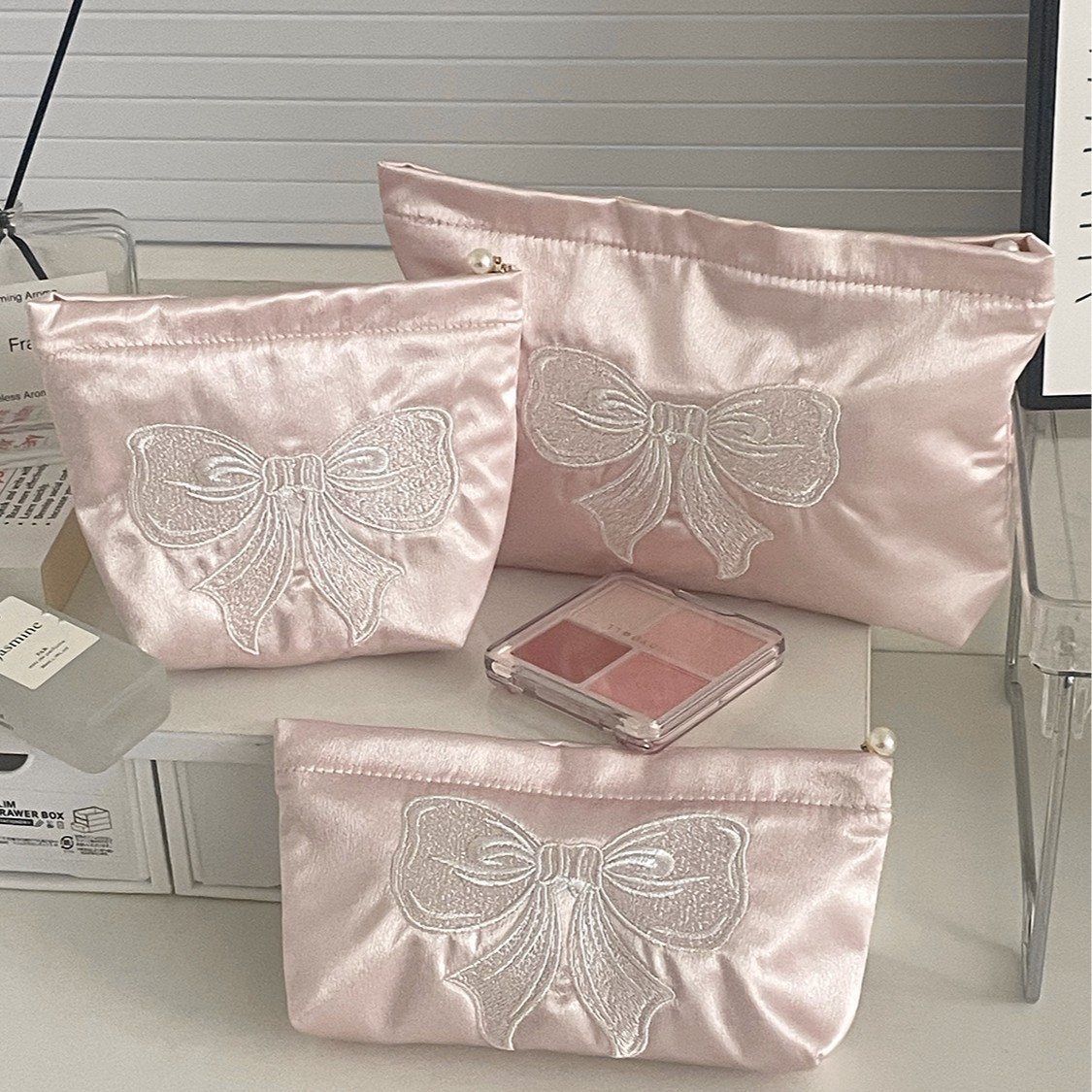Women's Cosmetic Bags Pink Bow Embroidery Cute Sweet Silk Makeup Bags Portable High Quality Travel Business Storage Bag For Girl