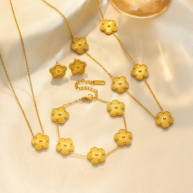 Gold Plated Silver Rose Gold New Simple Plant Five Leaf Flower Metal Jewelry Set High Quality Women's Accessories Clover