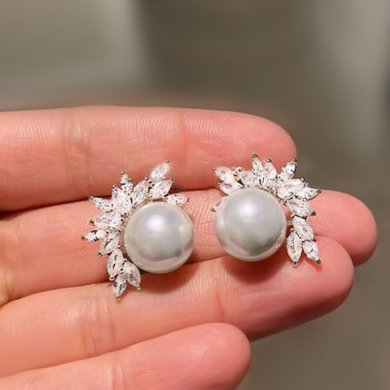 Huitan Brilliant Simulated Pearl CZ Stud Earrings for Women Aesthetic Bridal Wedding Earrings Newly Design Luxury Trendy Jewelry