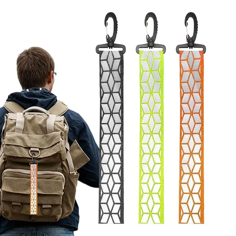 Reflective Safety Keychain Pendant Lightweight Portable Outdoor Reflector for Running Cycling Night Visibility Tool
