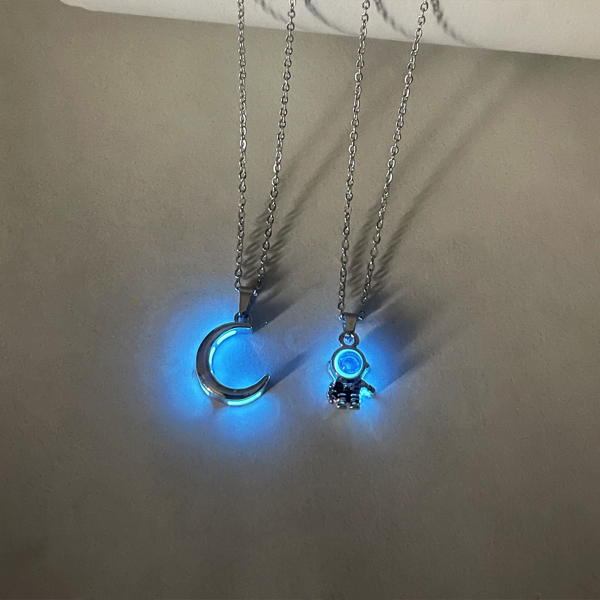 Luminous Moon Astronaut Projection Pendant Necklace Set of 2 Love Languages 100 Ways to Say I Love You Couples Jewelry