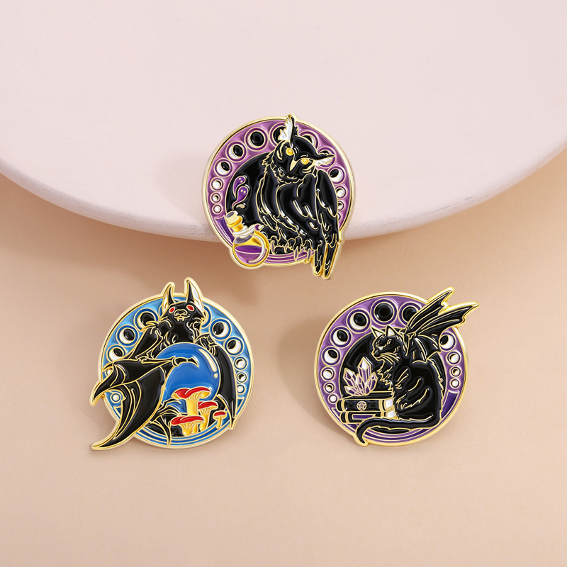 3pcs Cute Cartoon Cat Owl Bat Pattern Enamel Brooch Creative Mysterious Animal Lapel Pin Metal Badge Jewelry for Kid Friend