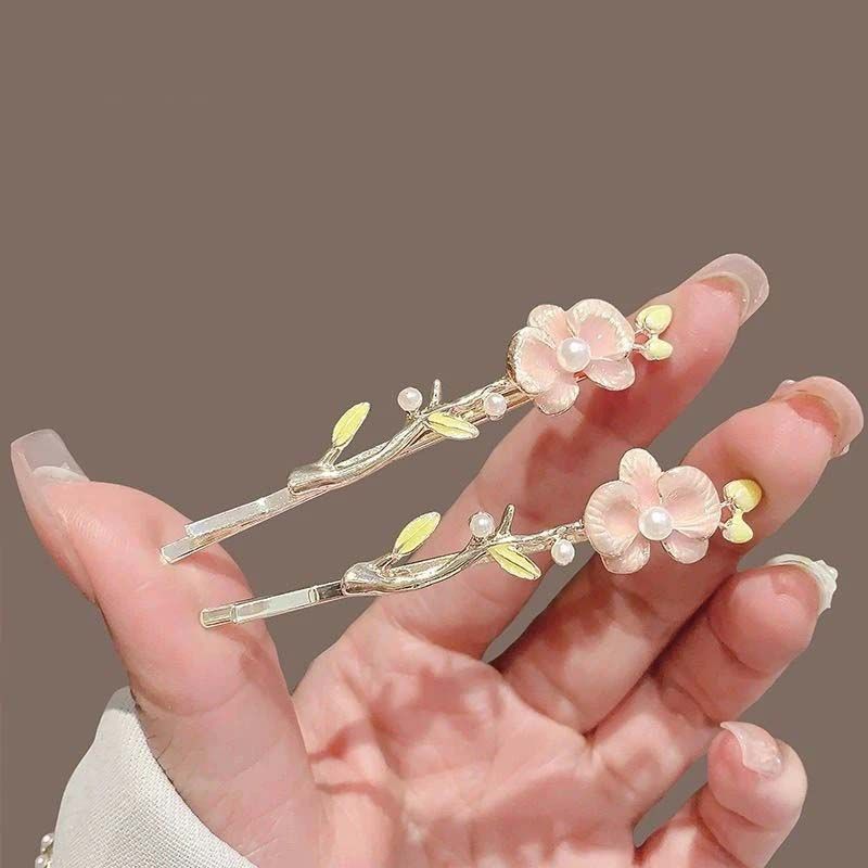 1pc Early Spring Ethereal Pearl Flower Bar Clip for Women, Side Swept Hair Clip, 2025 New Ar Charm Hair Accessory