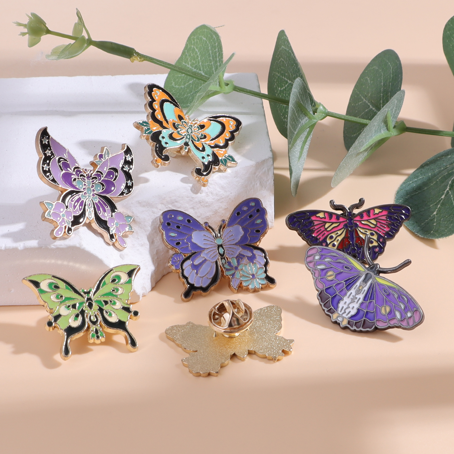 Colorful butterfly moth insect brooch badge, natural jewelry, children's friend
