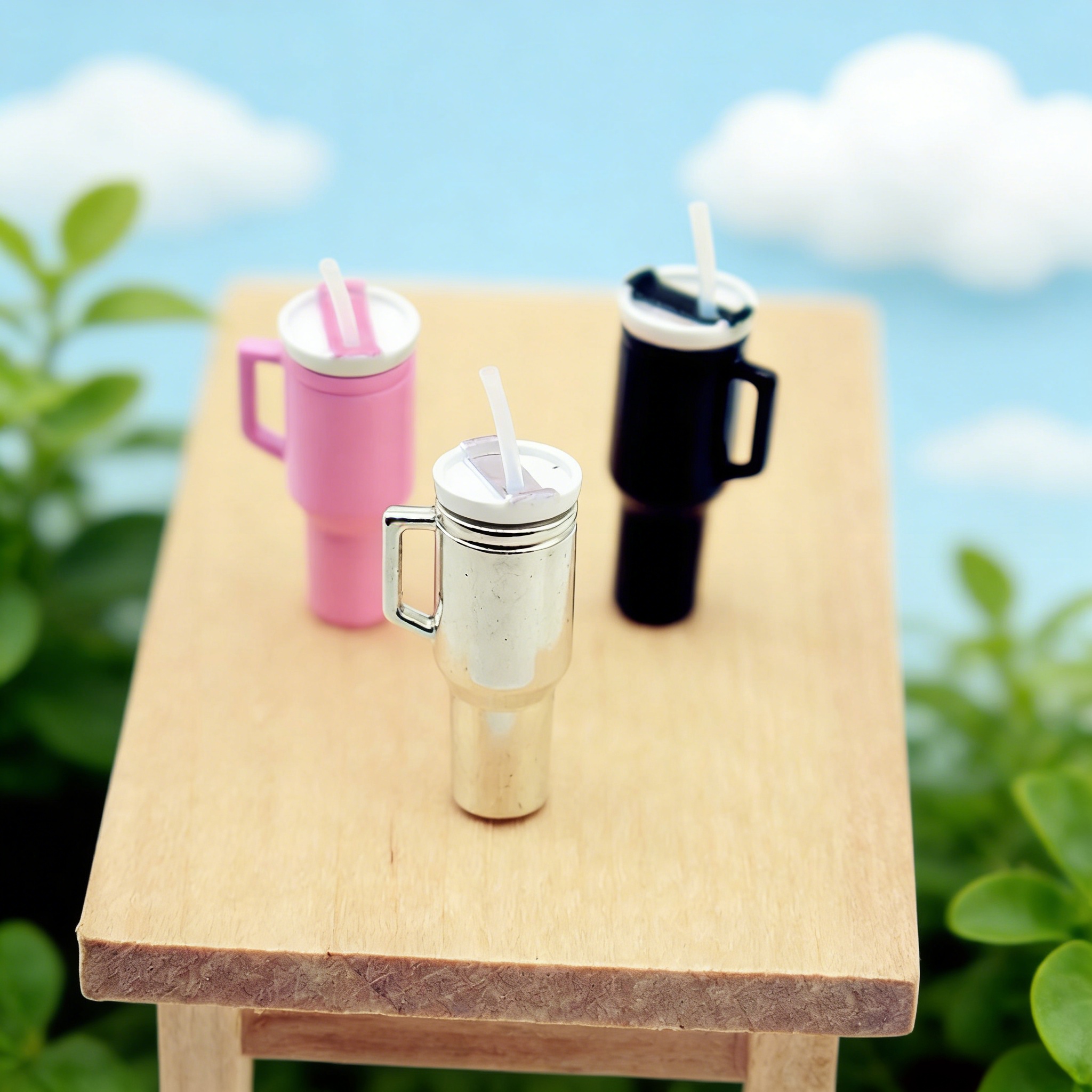 1/12 Dollhouse Miniature Food Play Scene Decoration Mini Simulation Insulated Cup, Straw Water Cup Doll Accessories Toys