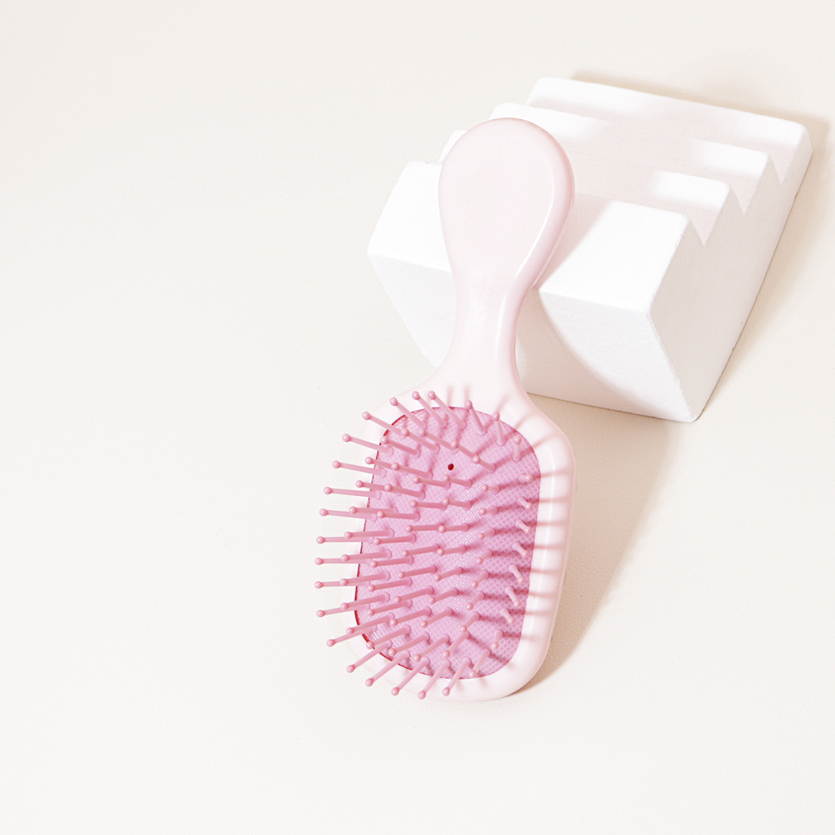 1 mini massage hair brush, travel children's hair brush, paddle mat detoxification hair brush, Special for real hair
