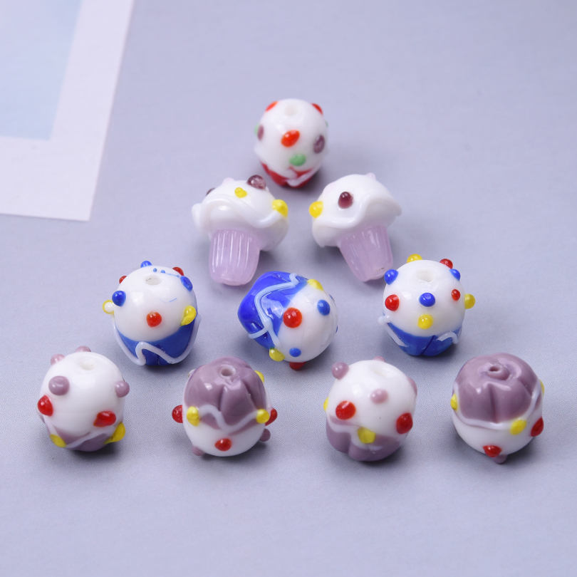 8Pcs/Lot Cake Design Glass Loose Spacer High Quality Beads DIY Handmade Necklace Fashion Jewelry Making Accessories Sweet Style