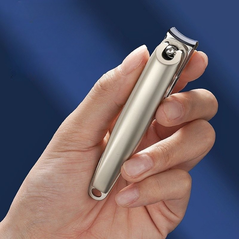 Nail Clipper Tool 360 Degree Rotary Nail Clippers Large Opening Aluminum Alloy Heavy Duty To for Thick Nails Foldable Design