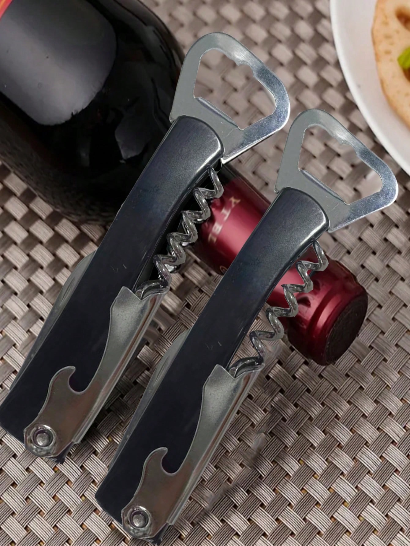 1pc Red Opener, Stainless Steel Multifunctional Bottle Opener Opener, Bar Tool