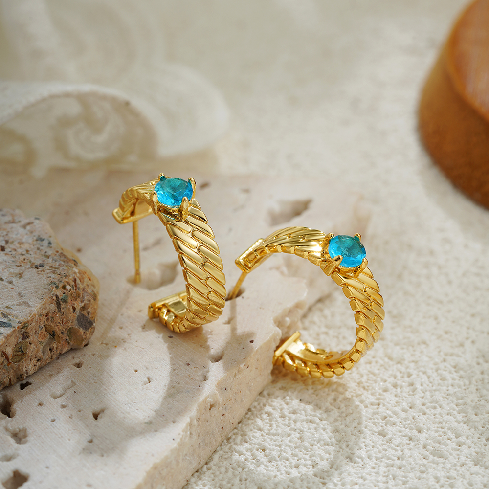 Fashionable texture C-shaped lake blue white simple luxury zircon earrings