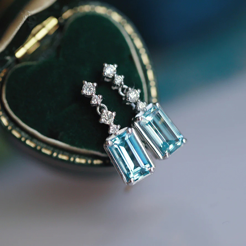 Huitan Luxury Blue CZ Hanging Earrings for Women Temperament Ear Accessories Wedding Party Fashion Versatile Female Jewelry