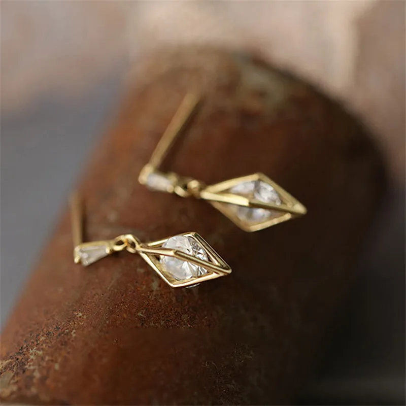 Huitan Exquisite Drop Earrings with Round Cubic Zircon for Women Modern Fashionable Geometric Dangle Earrings Gold Color Jewelry