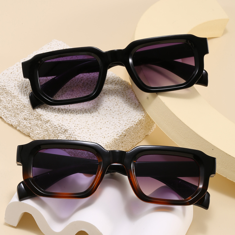 4pcs Small Frame Square Sunglasses Women Men Fashion Luxury Brand Designer Sun Glasses Female Brand Trendy Eyewear UV400