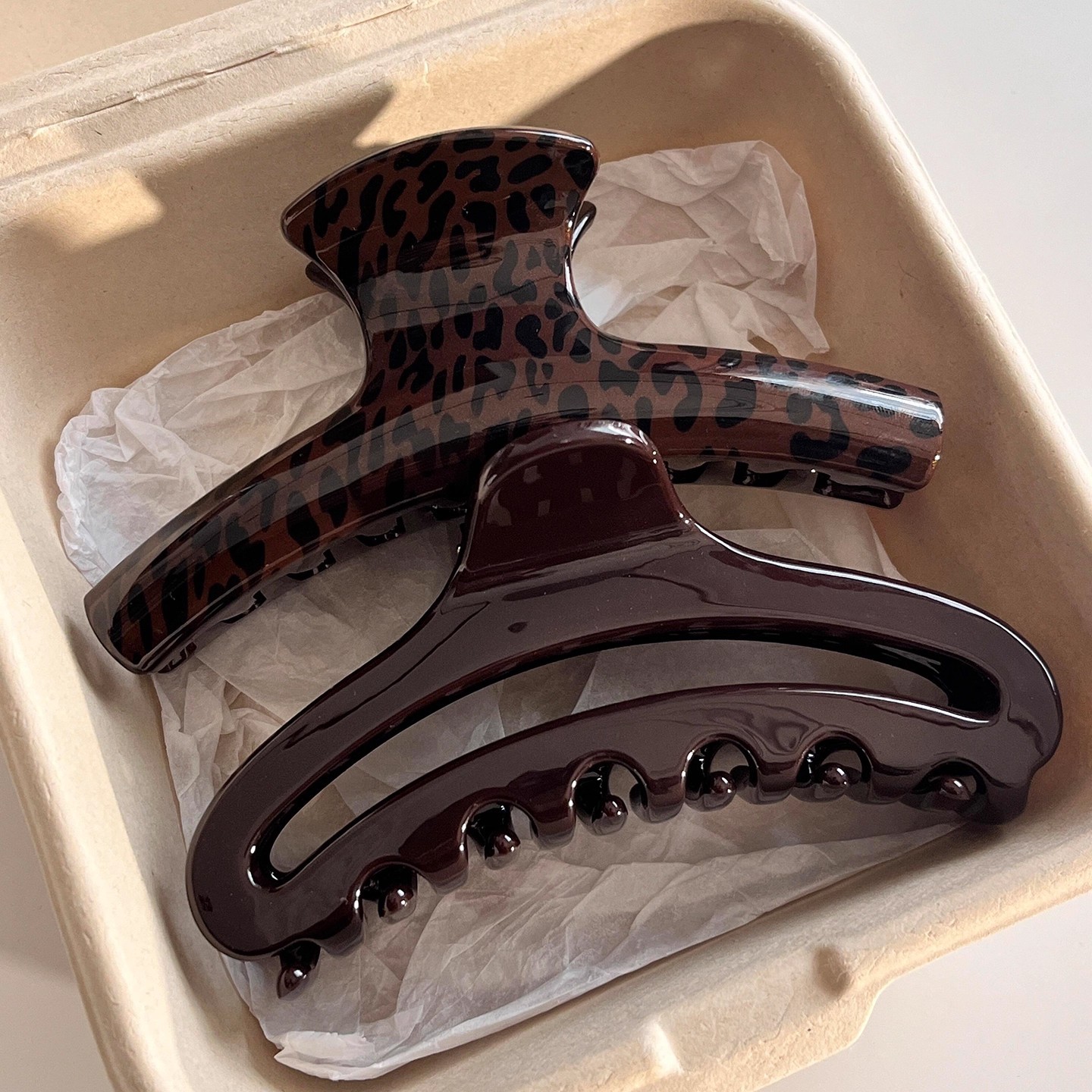 2pcs Vintage Leopard Print Arc Moon Hollow Large Hair Grab Clips Claw For Women French Style Shark Clamp Charm Hair Accessories