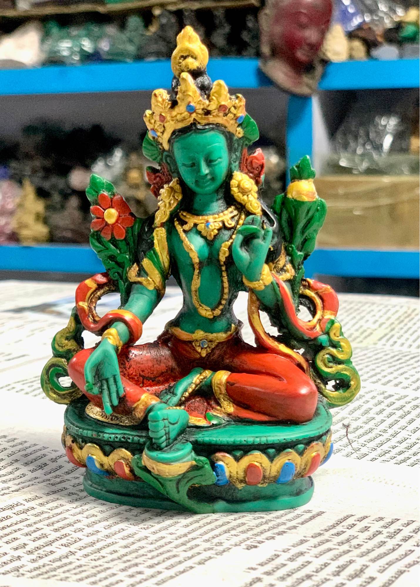 12 cm Green Tara Buddha Statue Resin Material Handmade Buddha Statue for Home Decoration