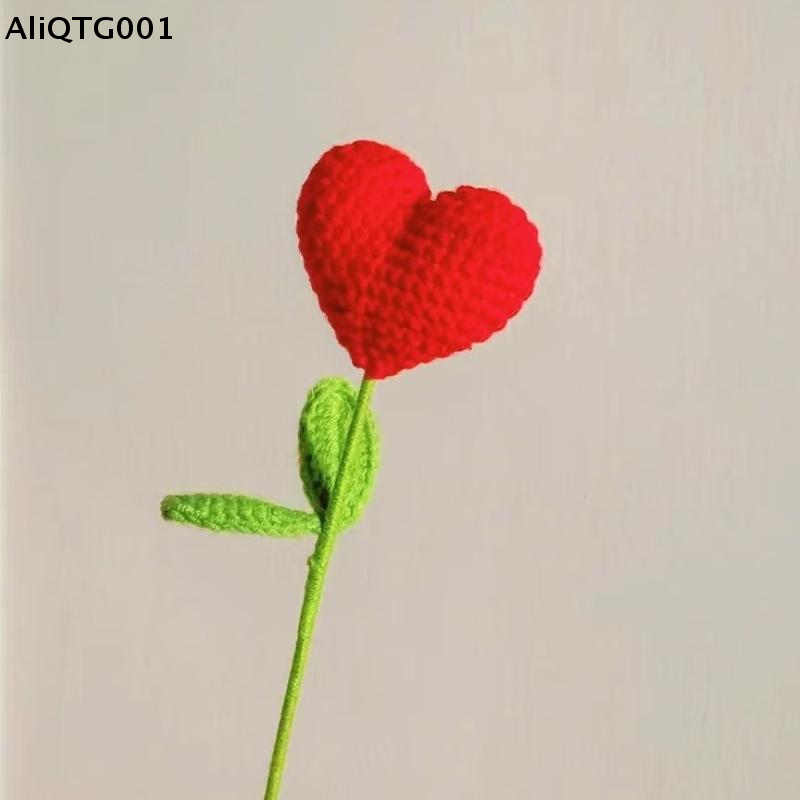 1Pc Handmade Crochet Heart Bouquet with Green Stems Yarn Love Flowers Romantic Gift for Valentine's Day Handcrafted Floral Arran