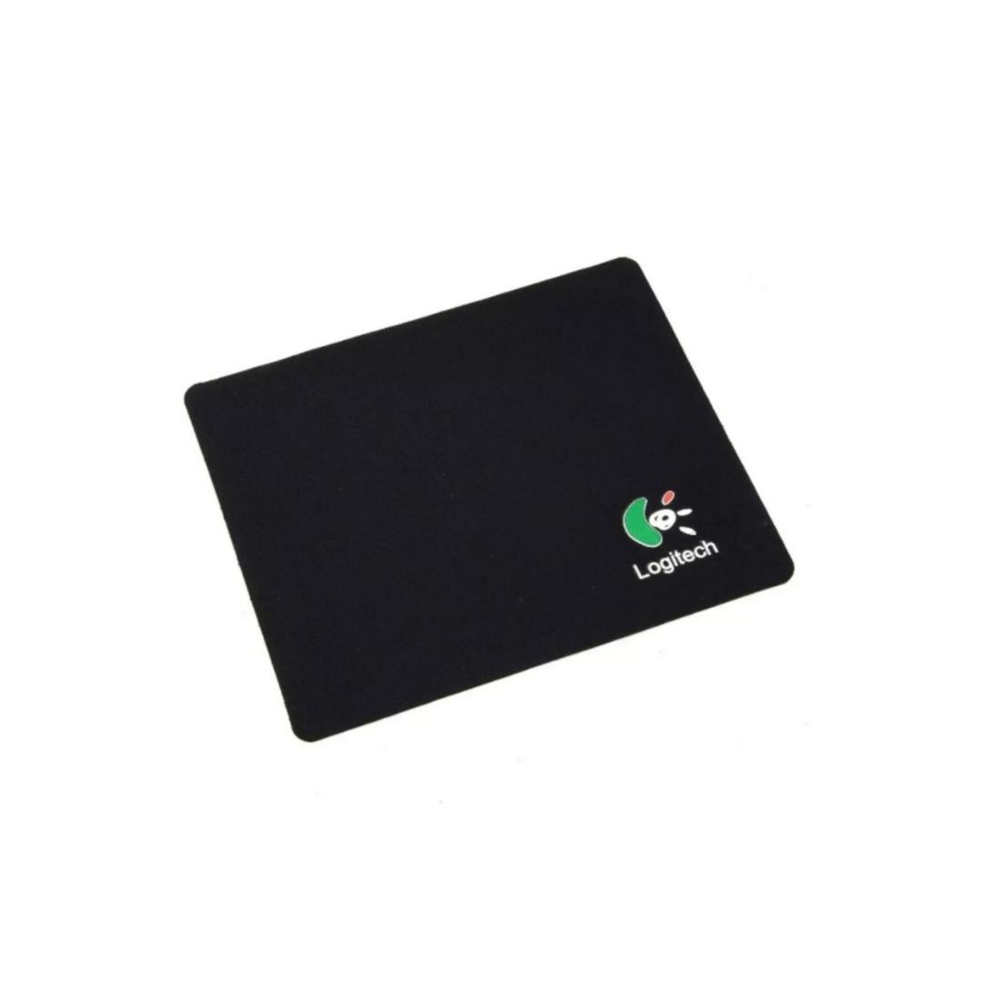 Professional Black Mouse Pad 25cm Smooth Surface Desk Accessory