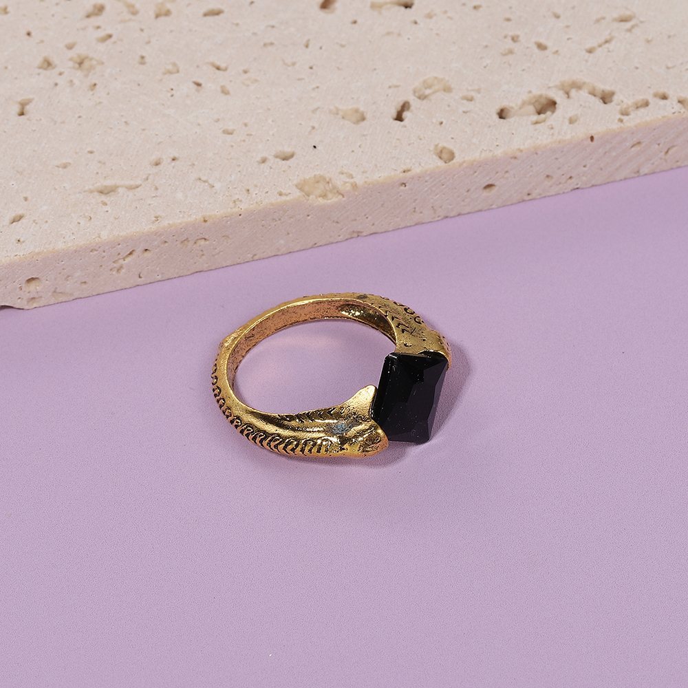 New Antique Gold Geometric Square Zircon Ring Vintage Trend Fashion Versatile Punk Film and Television Accessories