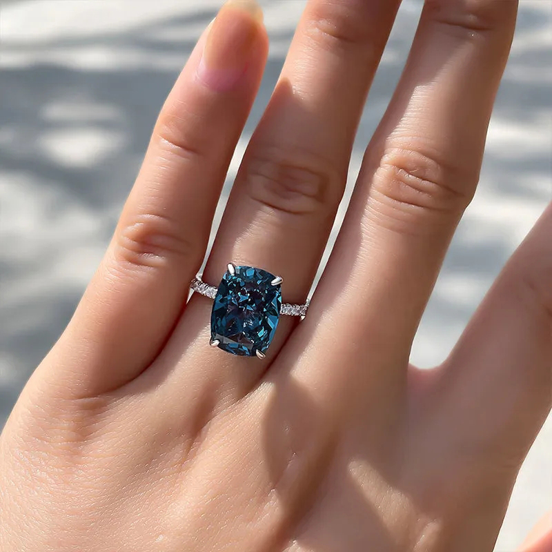 Huitan Luxury Blue White Cubic Zirconia Rings Women Wedding Ceremony Party Fashion Bridal Rings Statement Jewelry Fancy