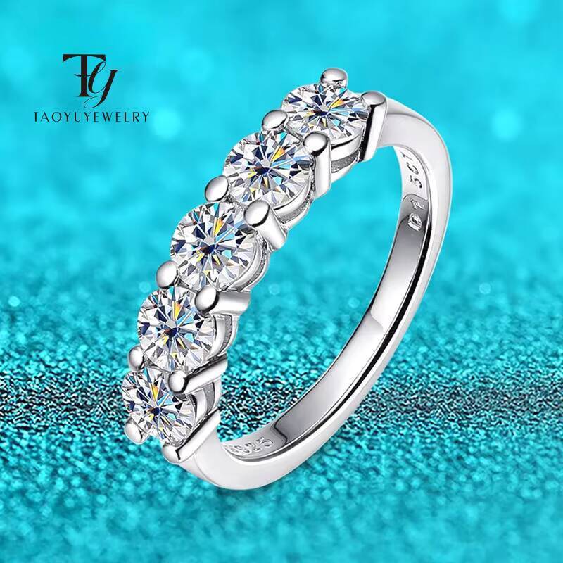 SG White Gold D Color 4mm Moissanite Ring For Women 925 Silver 1.5CT Stone Match Dia Wedding Band Bride S Sterling Sier