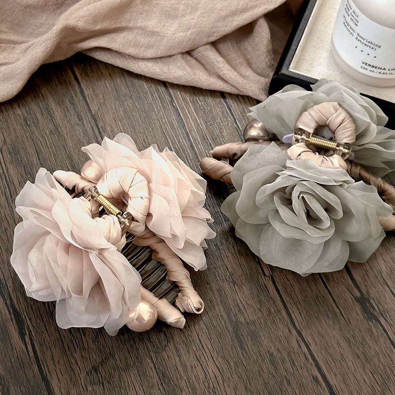 1pc Rose Camellia~Sweet Flower Grab Clip New Large Atmosphere Shark Clip Hairpin Luxury Headpiece