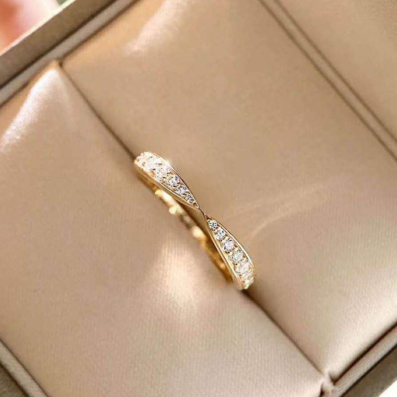 Huitan Fancy Cross Rings for Women Simple Fashion Wedding Bands Accessories Modern Lady's Everyday Ring Trendy Jewelry Drop Ship