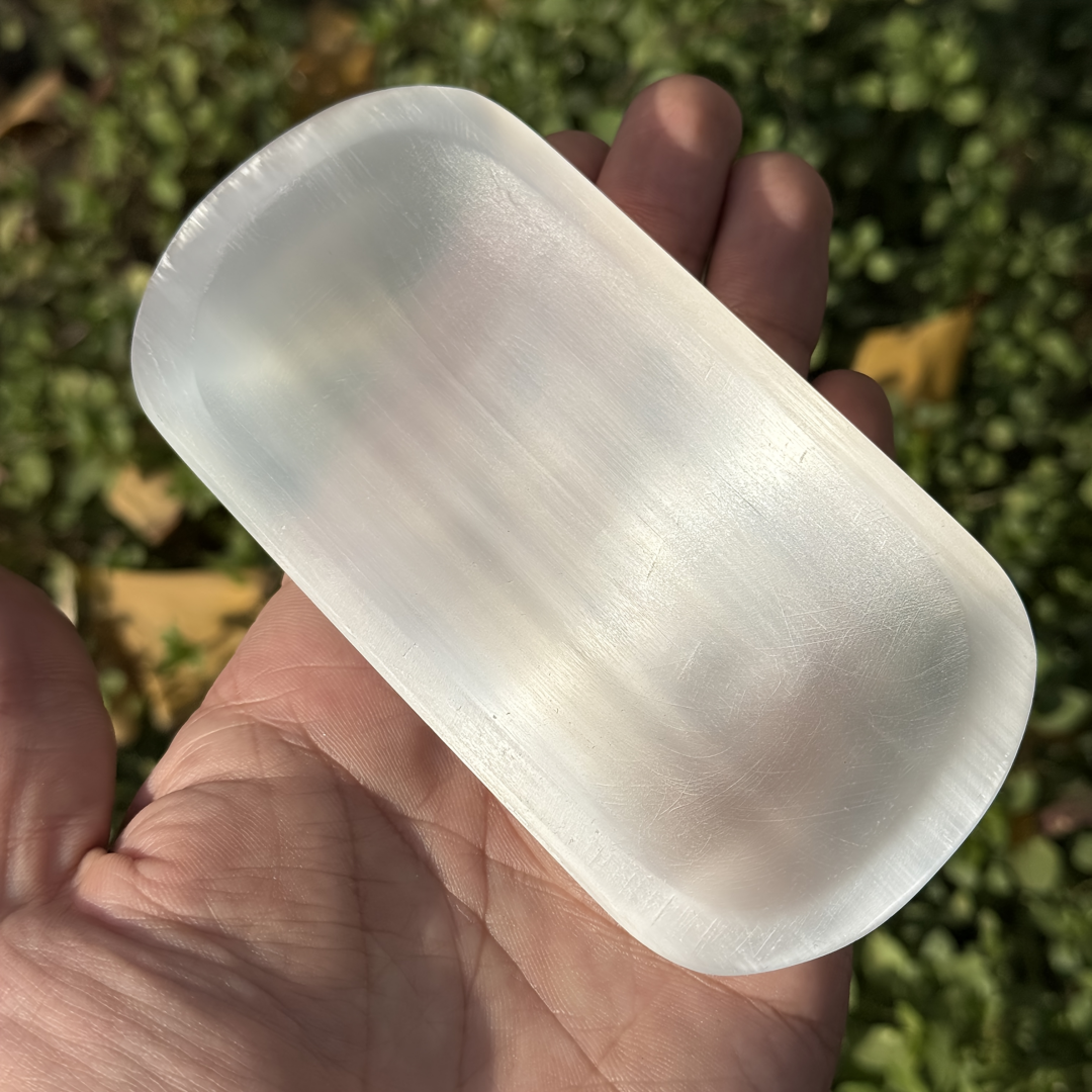 Natural transparent Selenite bowl, white demagnetizing decorative bowl - essential tool for demagnetization,Oval Quartz Ornament