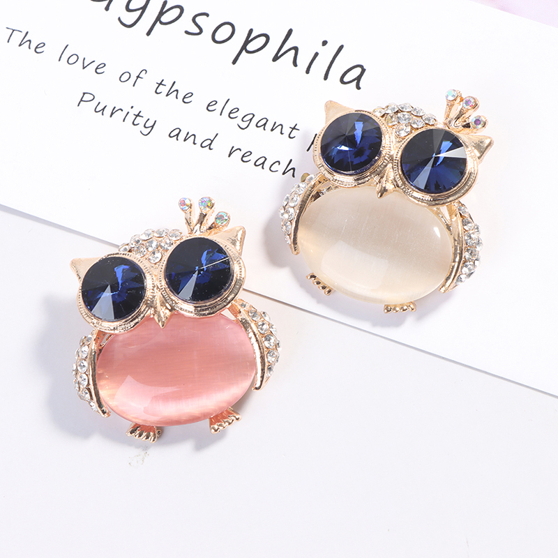 Wholesale 1Pc Blue Eye Owl Brooches for Women Cute Animal Brooch Pin Clothes Accessories