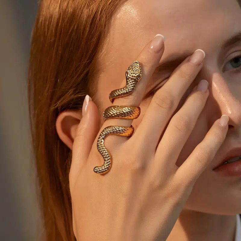 Huitan Hyperbole Snake Resizbale Rings for Women Gold Color/Silver Color Y2K Accessories Hip Hop Adjustable Rings Jewelry