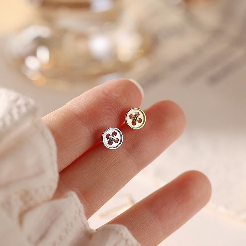 New Fashion Buttons Stud Earrings Lovely Small Simple Generous Earrings for Women Piercing Silver Color Earrings Jewelry