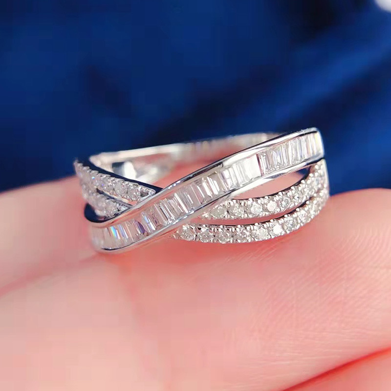 Huitan Fashionable Women Cross Rings with Brilliant Cubic Zirconia Crystal Rings Statement Finger Accessories Luxury Jewelry