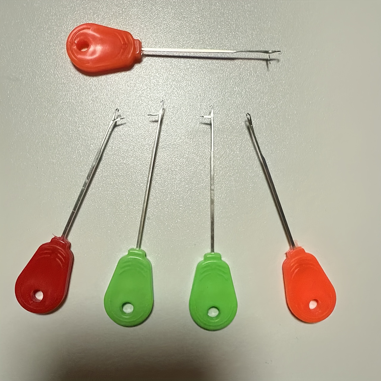 3/5 pieces of stainless steel carp fishing bait hooks. Fishing gear, fishing hook accessories, bait, hooks. fishing hook needle