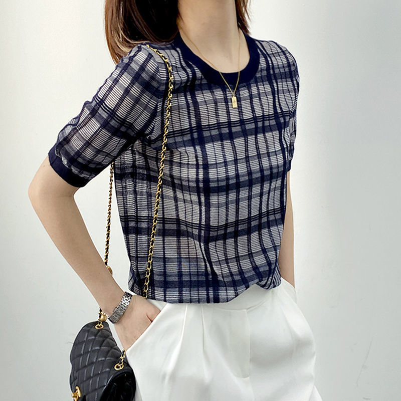 The new thin ice silk knitted shirt temperament plaid casual all match round collar short-sleeved T-shirt female summer