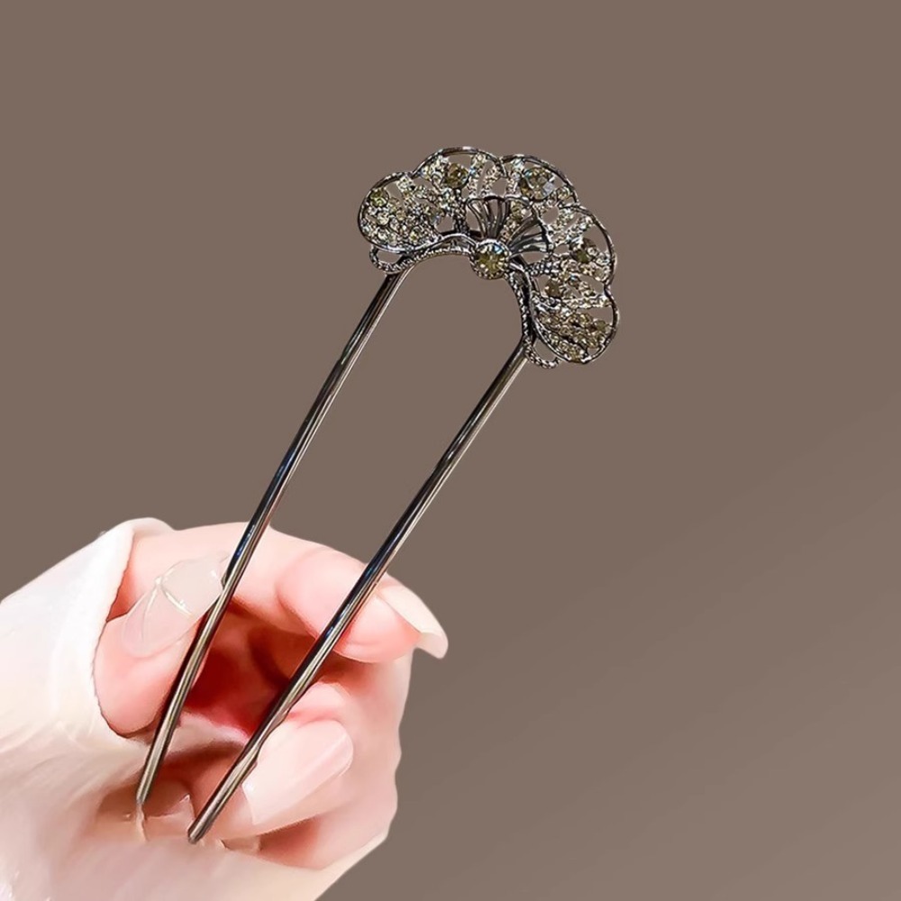 Chinese Style Exquisite Retro Hollowed Out Fan-shaped Black Women Metal U-shaped Hairpin High-end Banquet Cheongsam Accessories