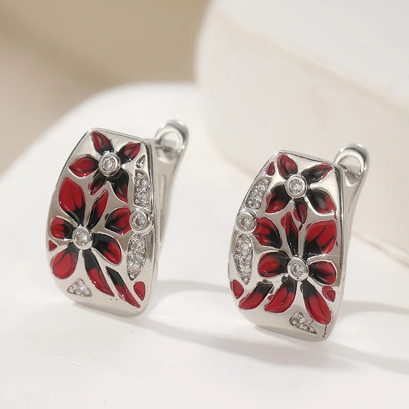 Set with White Synthetic Zircon, Luxurious Jewelry Accessories for Women's Holiday Parties, The Perfect Holiday