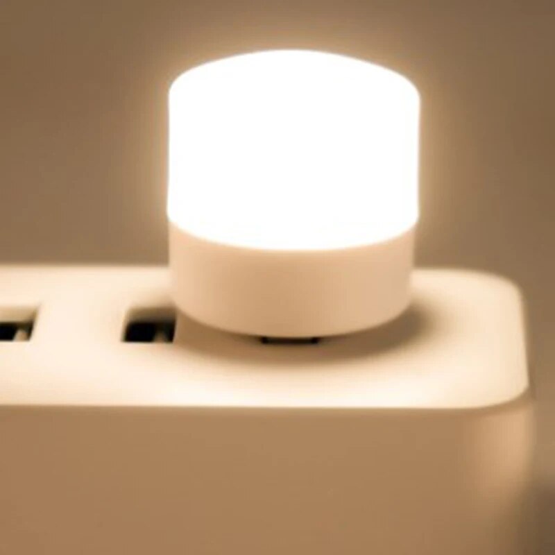 4pcs USB Night Light Eye Protection Mini Bedside Socket Night Light Emergency Light Atmosphere Light Portable Led Night Light dr. eyemo