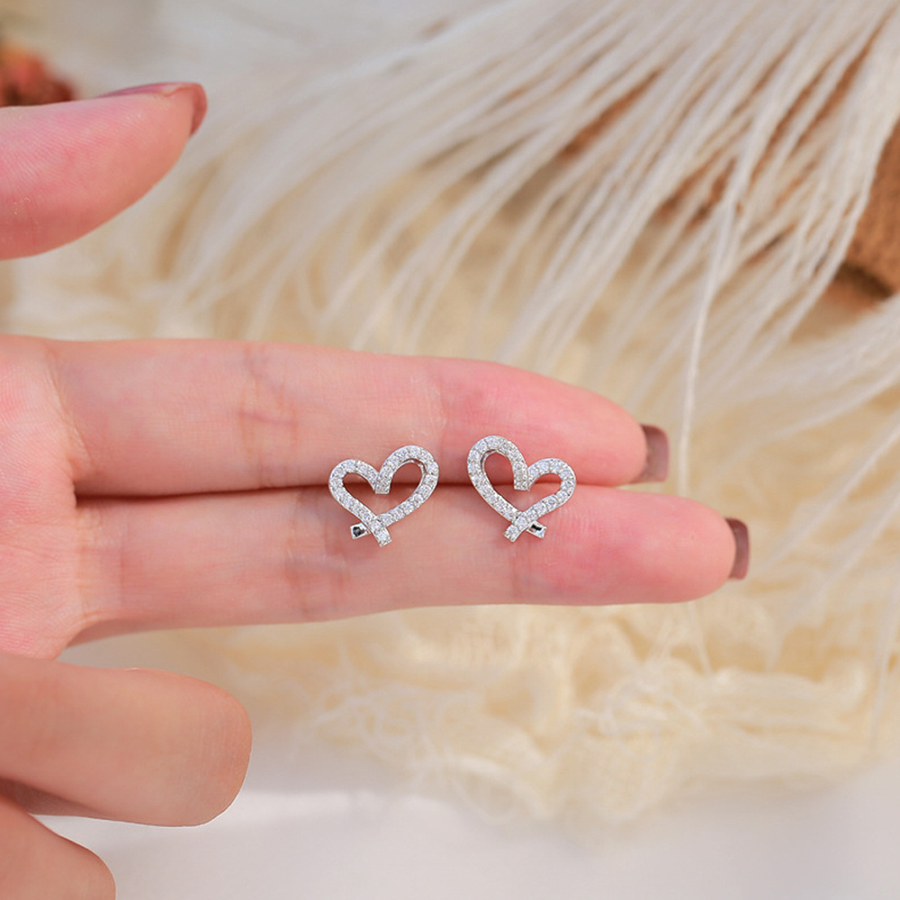 Huitan Chic Silver Color Heart Love Stud Earrings for Women Inlaid Crystal CZ Stone Delicate Female Accessories Fashion Jewelry