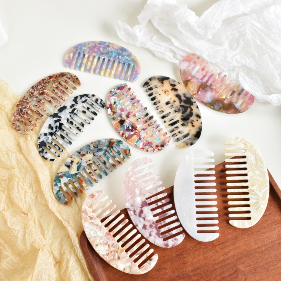 1 Set of Women's Color Semicircle Acetic Acid Wide Teeth Hair Comb Small Portable Pocket Makeup Bag Necessary for Travel