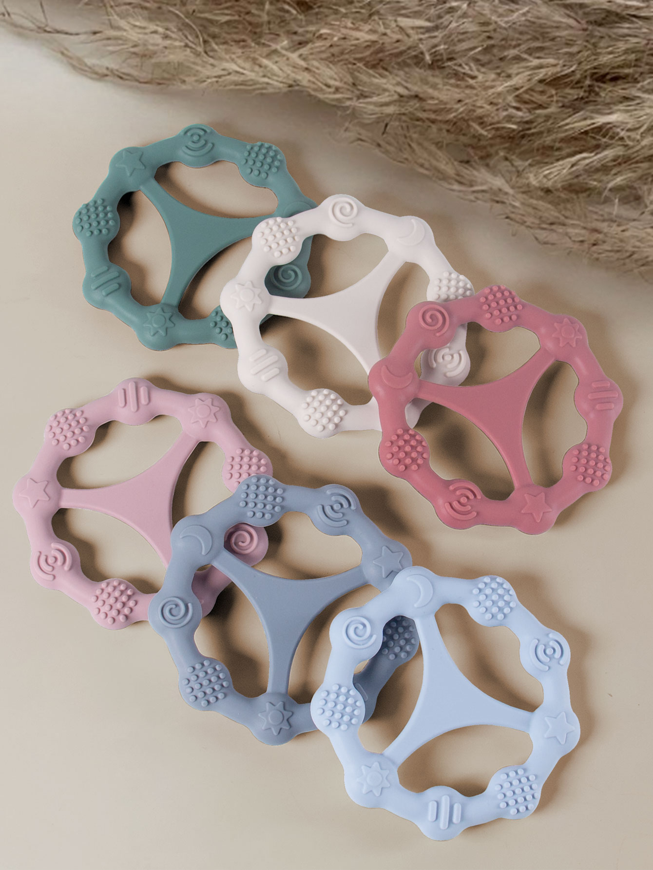 1 Pc Baby Teething Toy Soft Silicone Stellar Sun Moon Star Pattern Bump Design Relieve Baby's Teething Discomfort Teether Toy