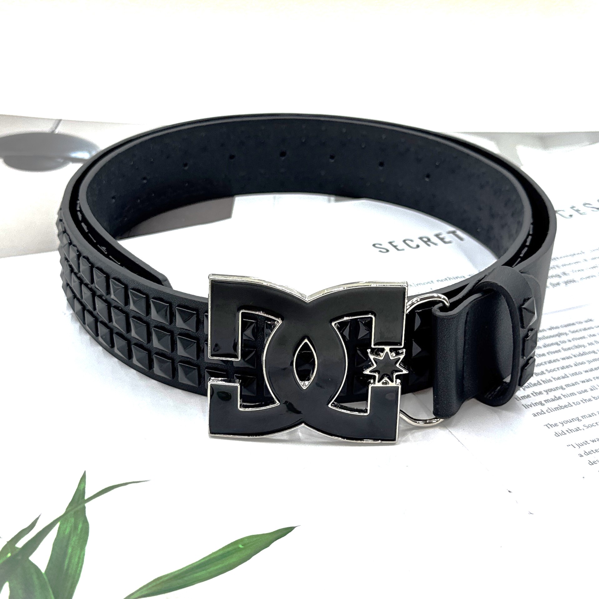 2026 Luxury Punk Belt for Women & Men - Y2K Style, Studded Design, High-Quality, Fashionable Metal Buckle Versatile Staple