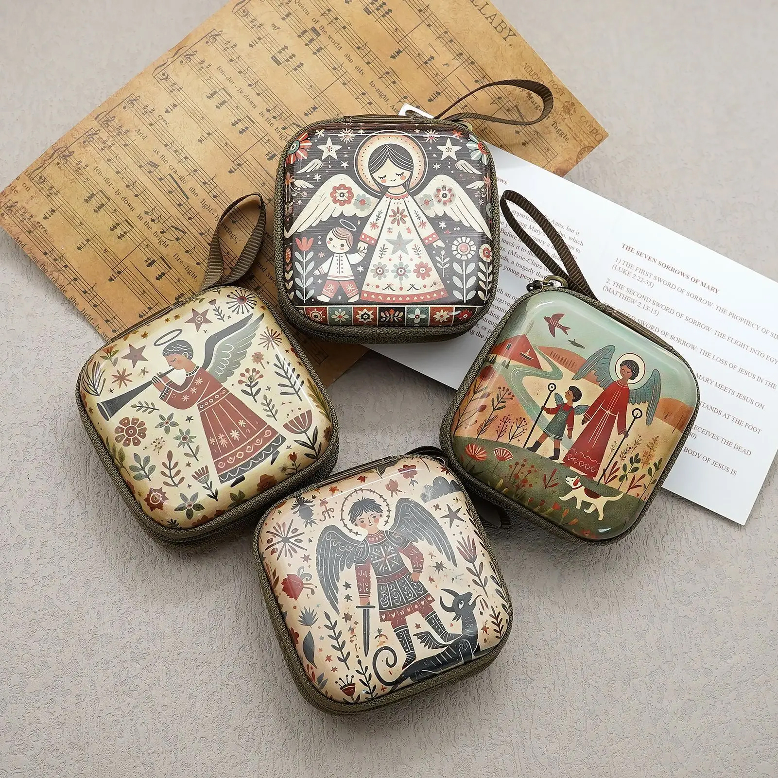 Portable retro patterned mini square jewelry box, jewelry and small accessory storage decoration box, give to friends