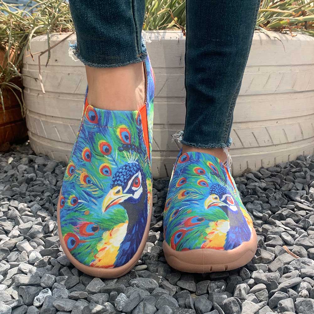 Women's Spring New Fashion Trendy Animal Peacock Print Casual Shoes, Slip-On Comfortable Shallow Low-Top Soft-Soled Lightweight Breathable Large-Size Women's Shoes, Walking Shoes, Hiking Boots, Running Shoes, Trekking Shoes.
