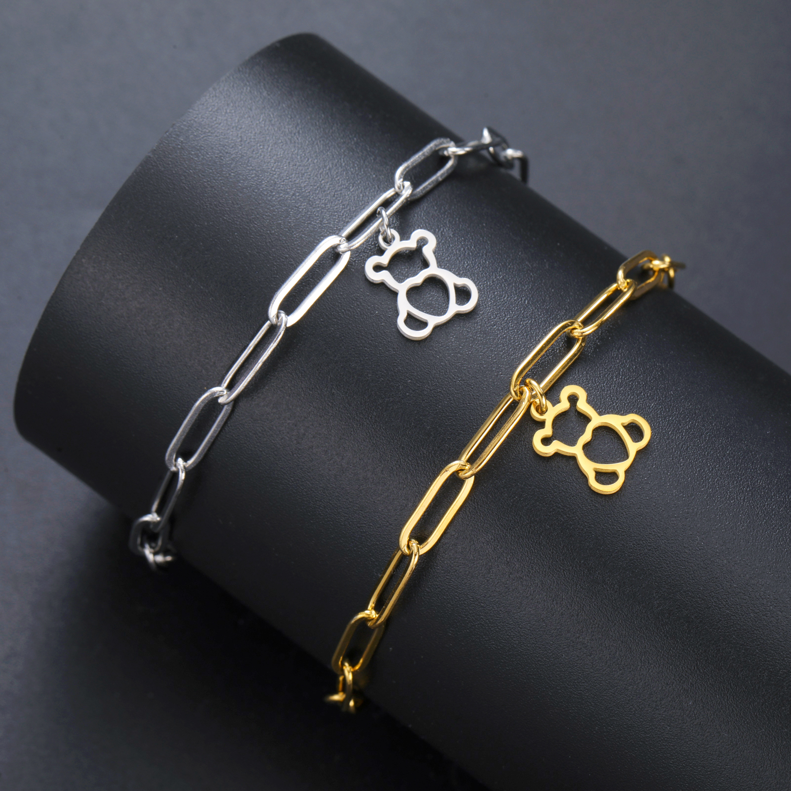 Cute Love Bear Pendant Women's Bracelet Stainless Steel Fashion Simple Romantic Heart Pendant Valentine's Day Jewelry Gift pen gpt