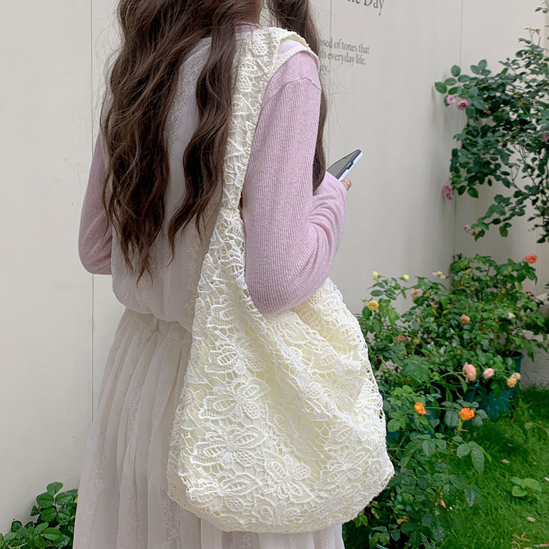 Women's 2026 New Summer Fashion Shoulder Bag Rural Style Lace Fairy Beauty Large Capacity Commuter Bag Girl Handbag Tote Bag