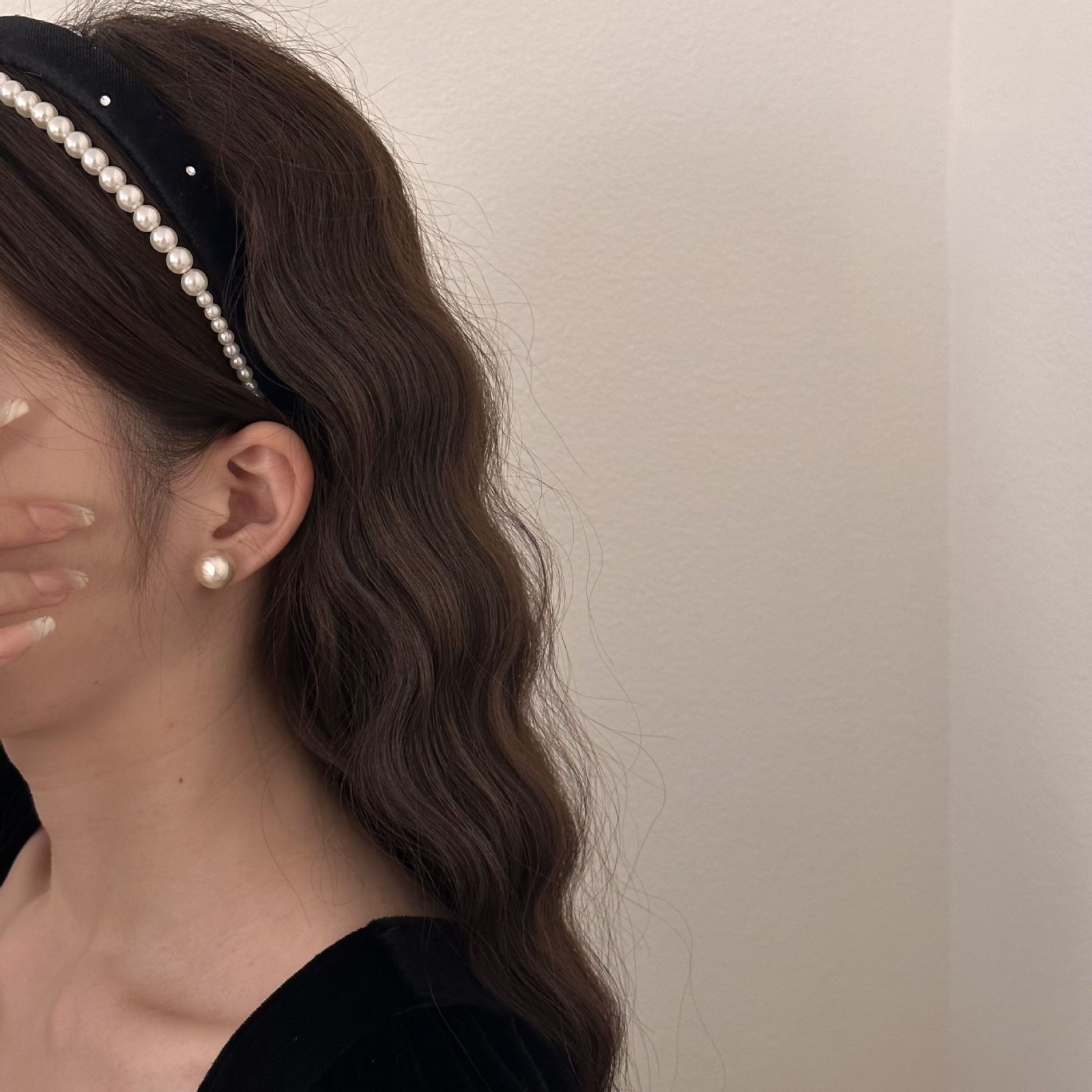 1 Pc Soft Night French Elegant Double-Layer Pearl Headband, Black Velvet Sponge Hair Hoop, Retro Exquisite Hair Accessory