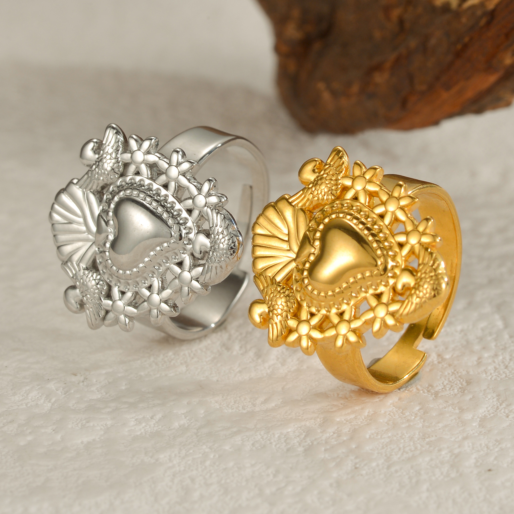 Kissmoon Vintage Flower Heart Stainless Steel Adjustable Open Ring for Women Wedding Engagement Party Trendy Accessory