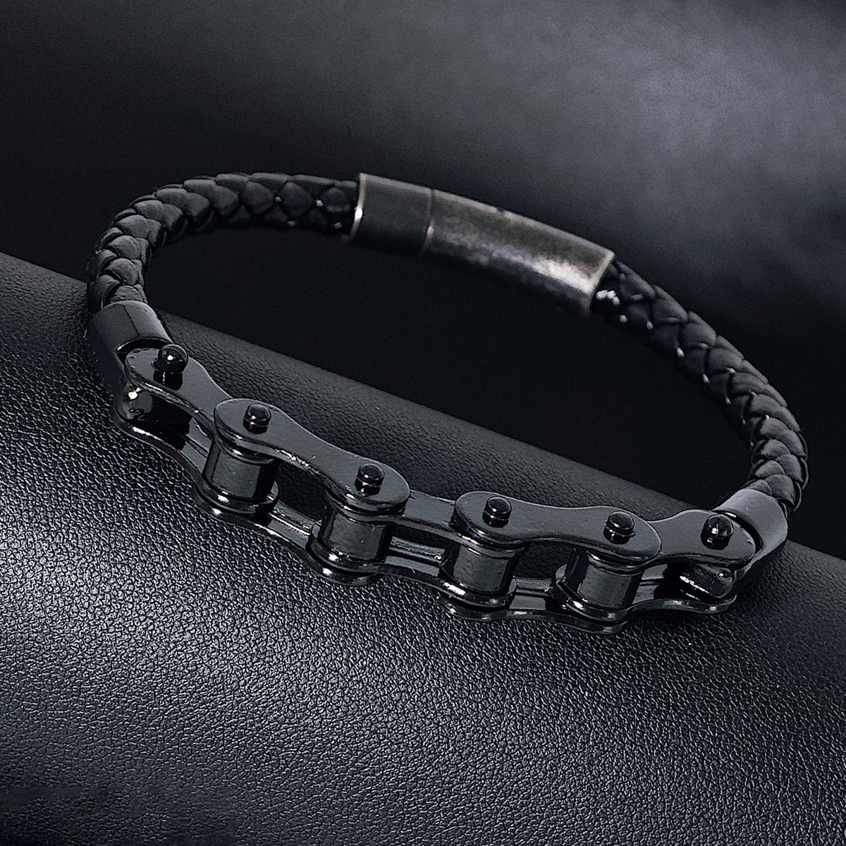 Retro Punk Bike Chain Hand Woven Leather Bracelet with Metal Buckle for Men Motorcyclist Rock Party Jewelry Gift