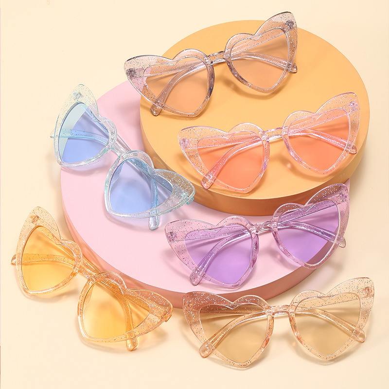 2025 Children's Universal Personality Outdoor Sunshade Versatile Trendy Sunglasses New Style Fine Flash Heart Frame Unisex