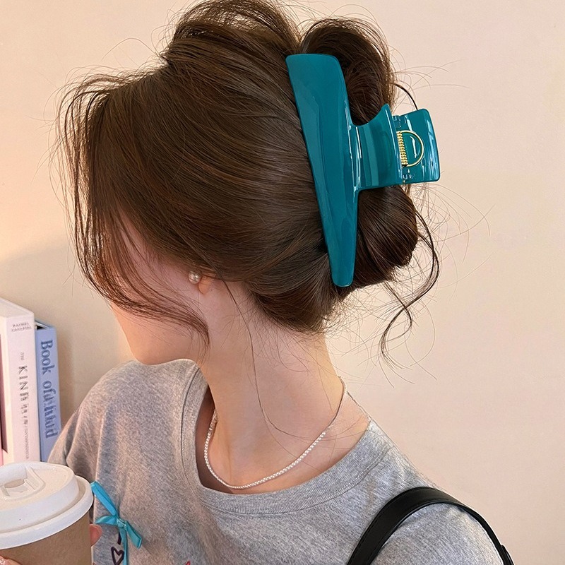 Ultra-Fantasy Large Size Soft Flower Hair Clip for Women Shark Clip 2025 New Fashion Accessory for Back of Head